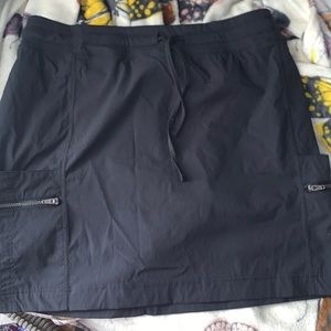 women’s athletic skirt, super cute
